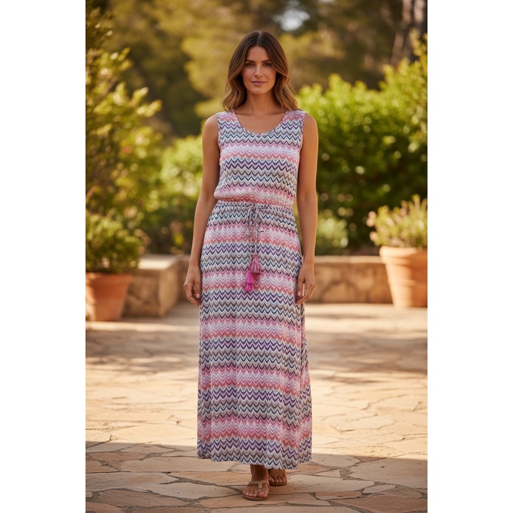 En Saison Open Knit Maxi Sleeveless‎ Dress, Medium, Vibrant Chevron Pink Pattern